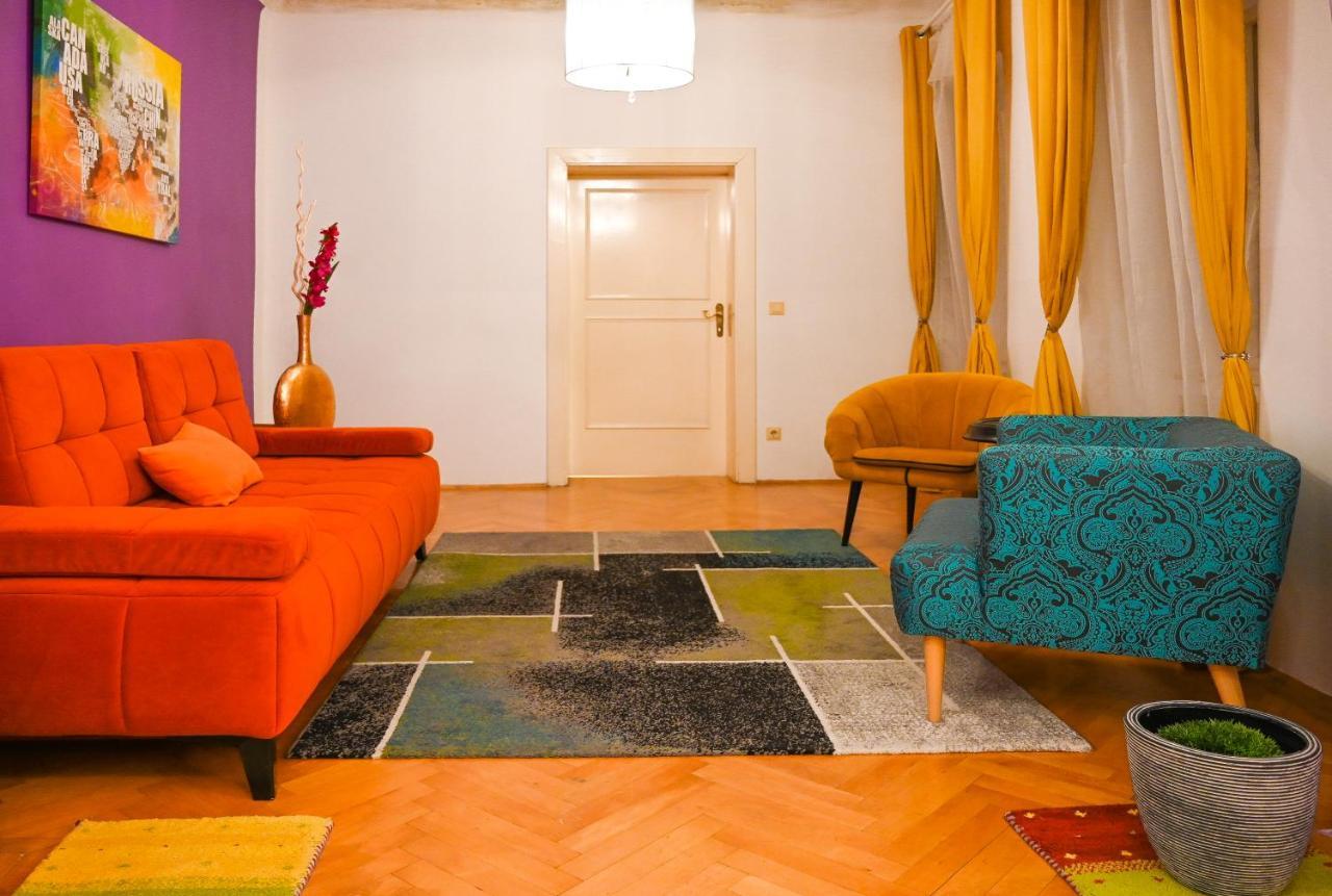 Breathtaking Suite Mozart Vienna Exterior photo